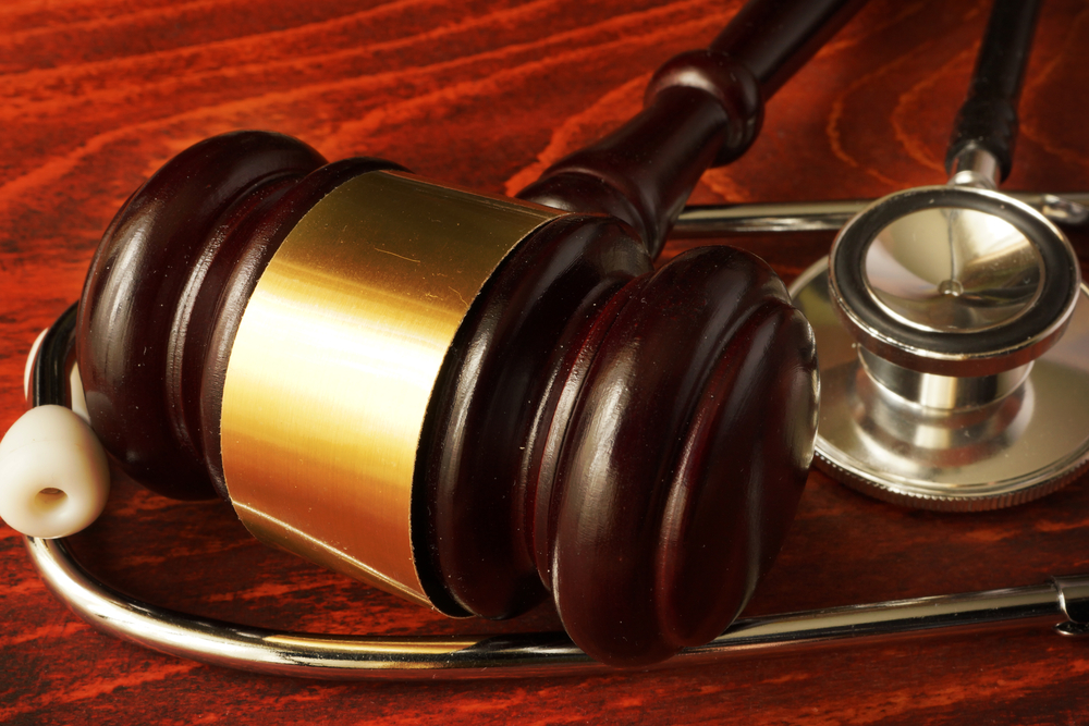 Read more about the article How A Medical Malpractice Lawyer Can Help You